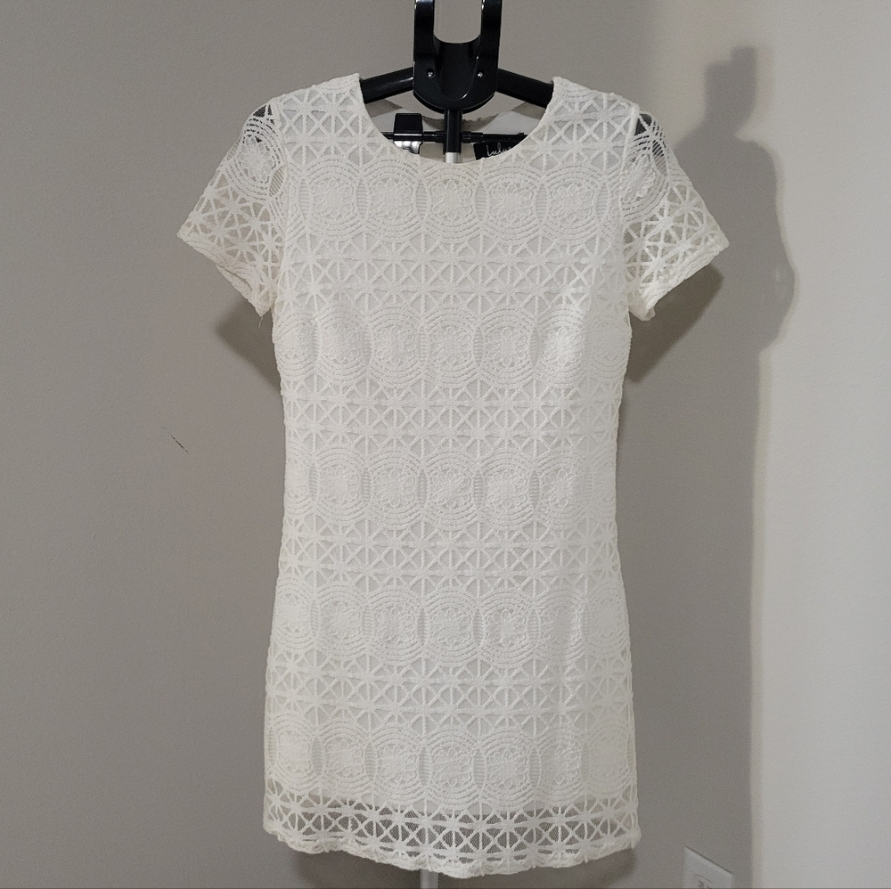 Lulus Love You For Eternity White Lace Short Sleeve Shift Dress Size Small